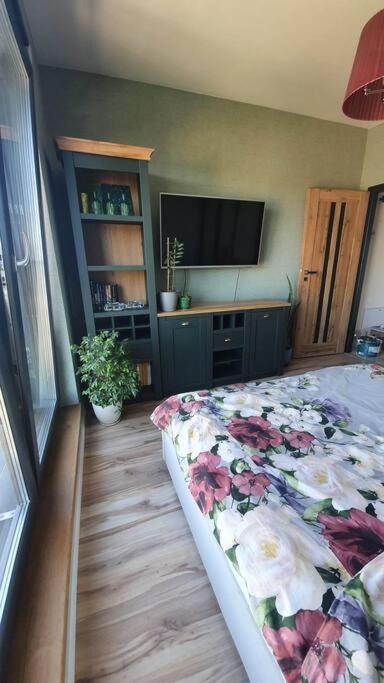 Apartment In City Center Перемишль Екстер'єр фото